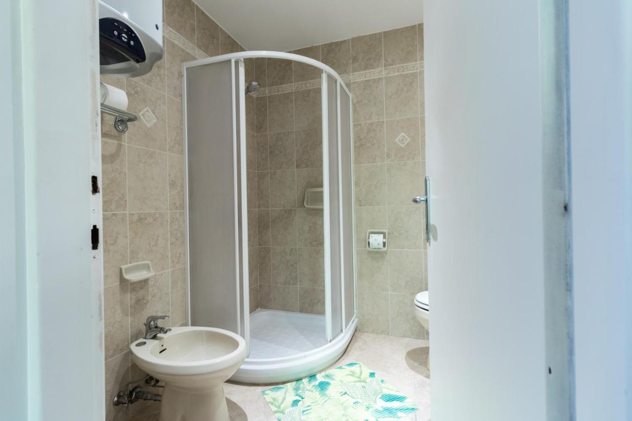 Apartment Iris Portorose Esterno foto
